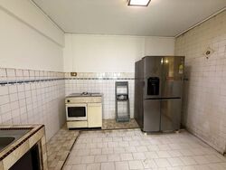 Blk 322A Jurong East Street 31 (Jurong East), HDB Executive #559804351